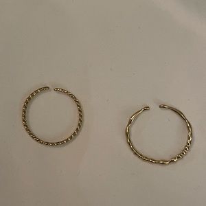 Pair of Adjustable Rings